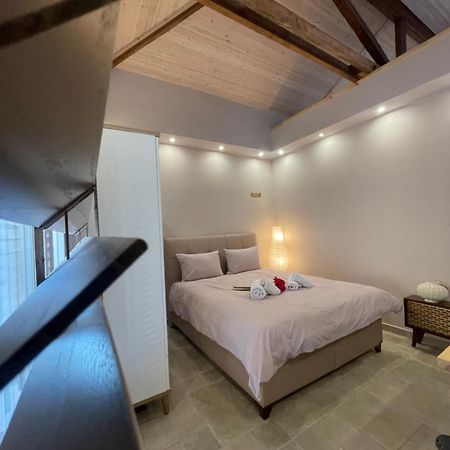 Estia Alternative Apartment Drama Bagian luar foto