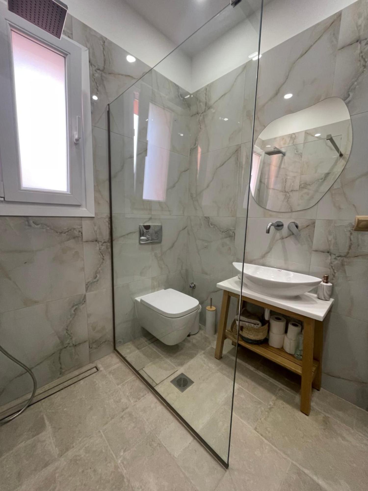 Estia Alternative Apartment Drama Bagian luar foto